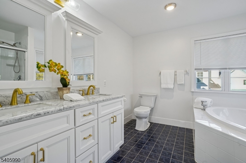 Pike Run Villas - Residential