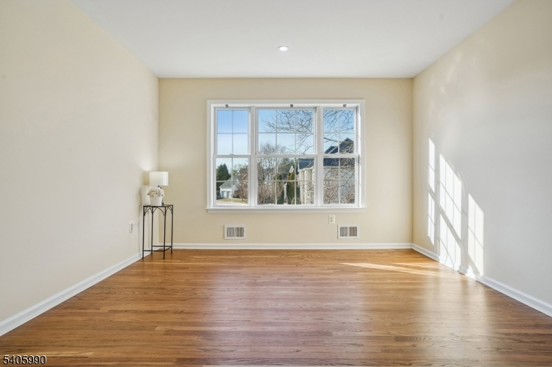 Pike Run Villas - Residential