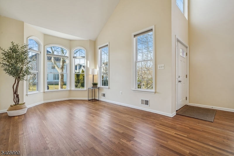 Pike Run Villas - Residential