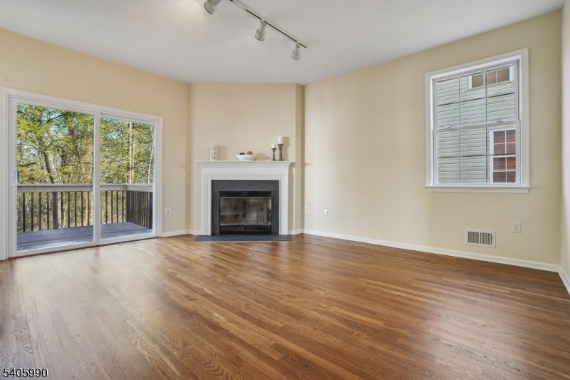 Pike Run Villas - Residential