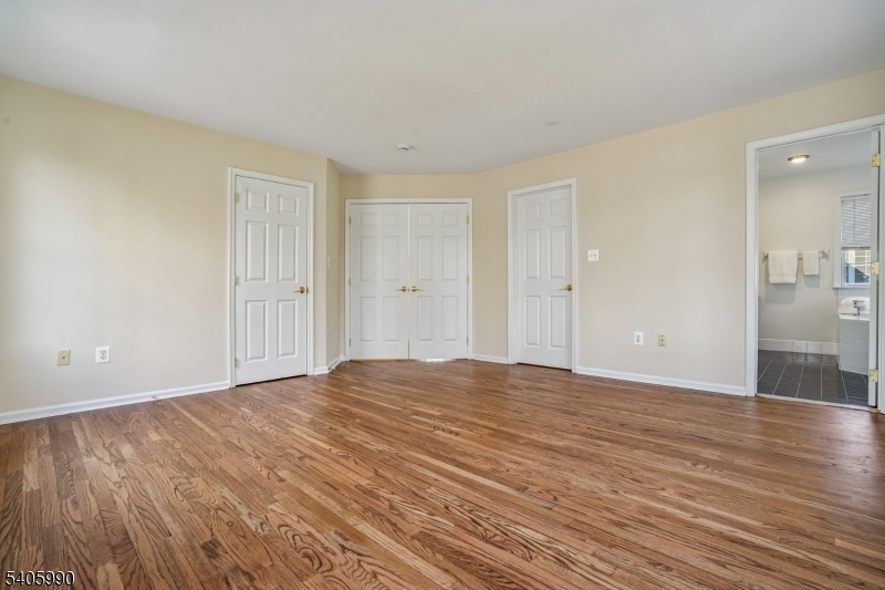 Pike Run Villas - Residential