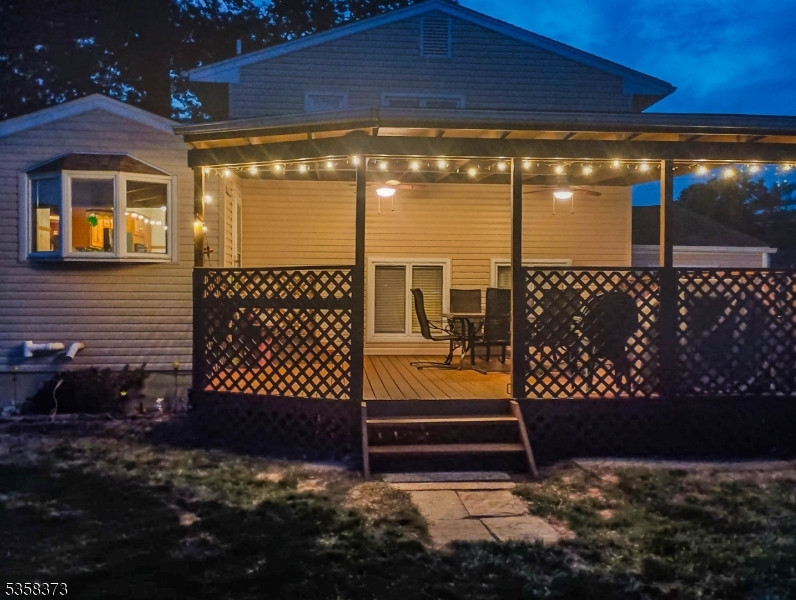 10 Alpine Pl