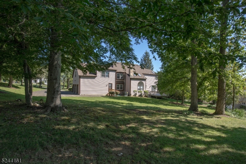 The Summit - Residential