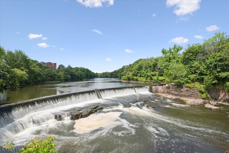 THE MILLS - Residential