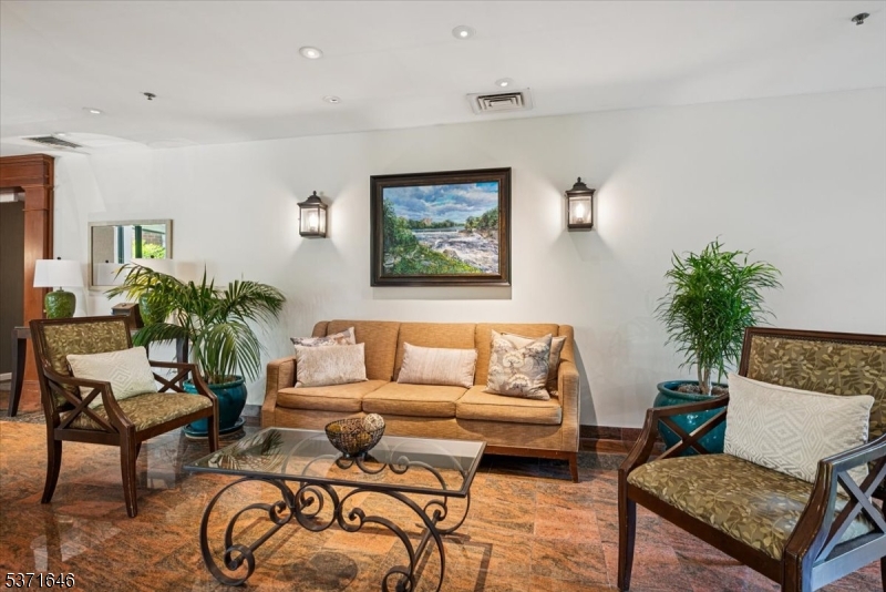 THE MILLS - Residential