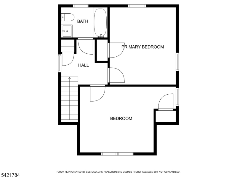 Main image without alt text