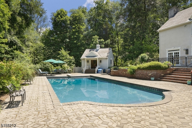 Estate - Residential