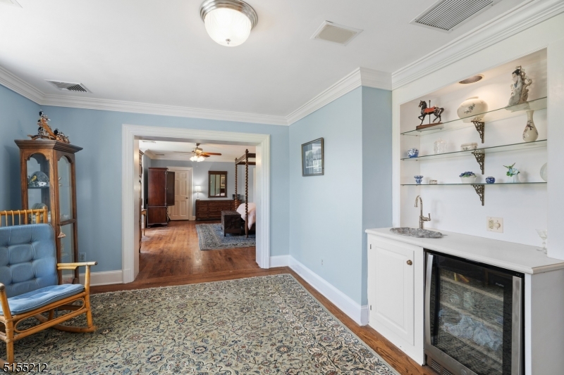 Estate - Residential