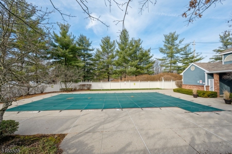 STONEVIEW - Residential