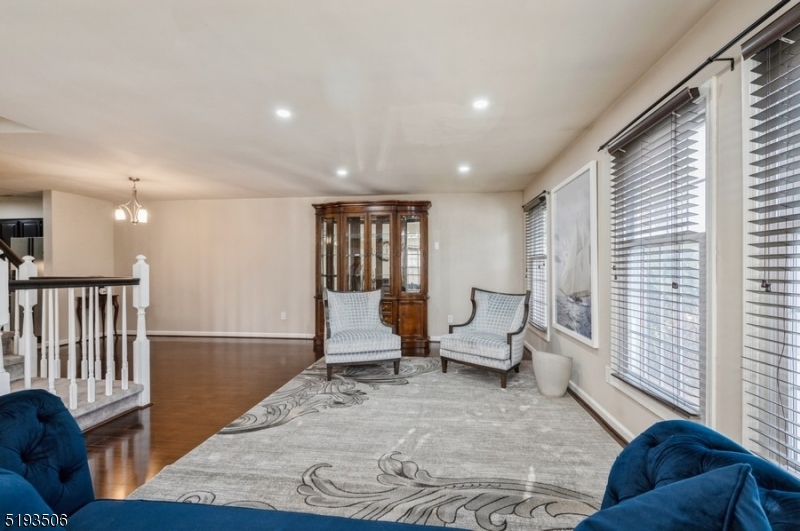 STONEVIEW - Residential