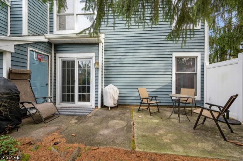 STONEVIEW - Residential