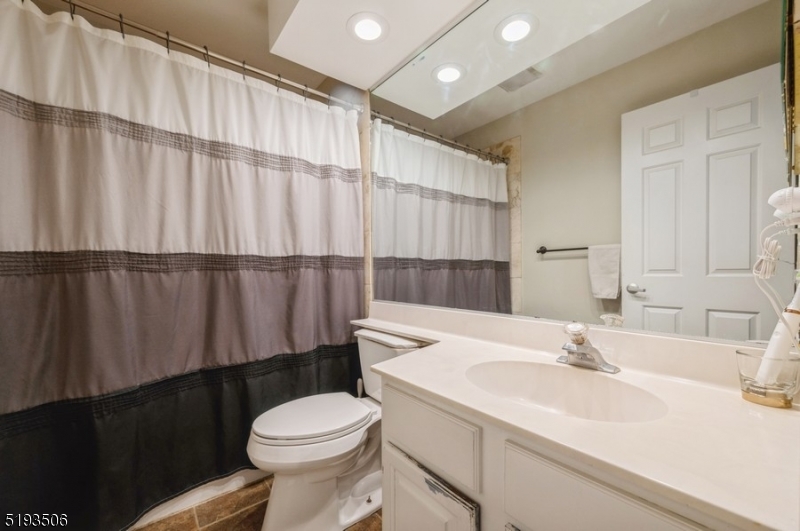 STONEVIEW - Residential