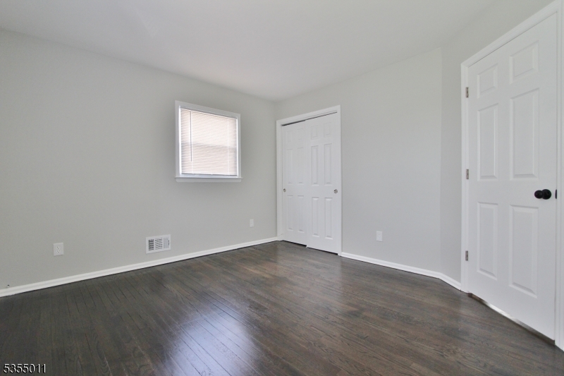 South Plainfield Boro, New Jersey 07080, United States, 2 Bedrooms Bedrooms, ,1 BathroomBathrooms,Residential,Active,123157