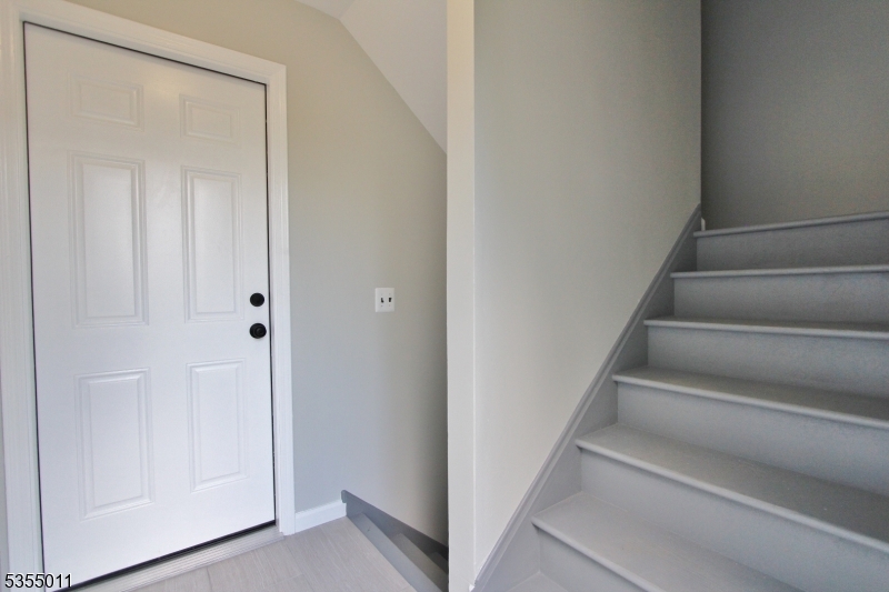 South Plainfield Boro, New Jersey 07080, United States, 2 Bedrooms Bedrooms, ,1 BathroomBathrooms,Residential,Active,123157