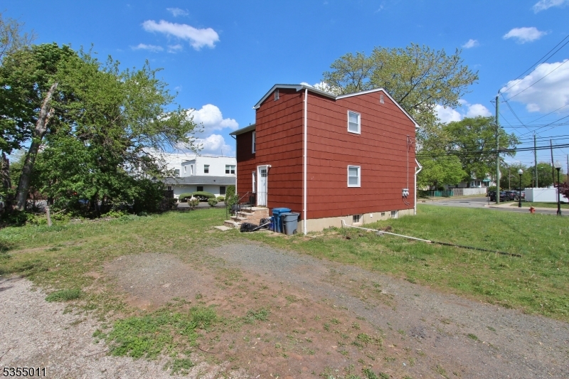 South Plainfield Boro, New Jersey 07080, United States, 2 Bedrooms Bedrooms, ,1 BathroomBathrooms,Residential,Active,123157