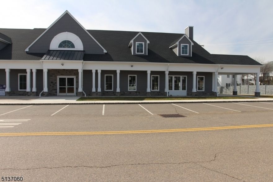 This brand new state of the art building never occupied  is located in the heart of historic Flemington. Local to everything  that this new town has to to offer next to LIBETY VILLAGE REDEVEOPMENT AREA  to be developed as townhomes. There is a wide range of uses from food court/restaurant to medical/office. The first floor consist of  5733 sq ft and a loft of 3085 sq ft.