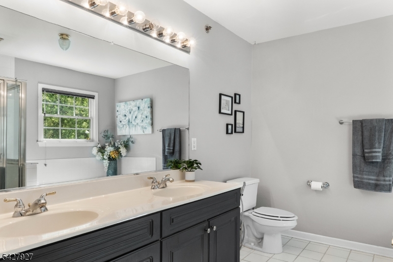 Sun Valley at Pompton - Residential