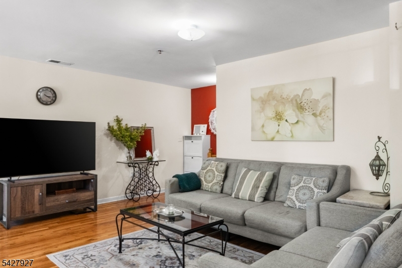 Sun Valley at Pompton - Residential