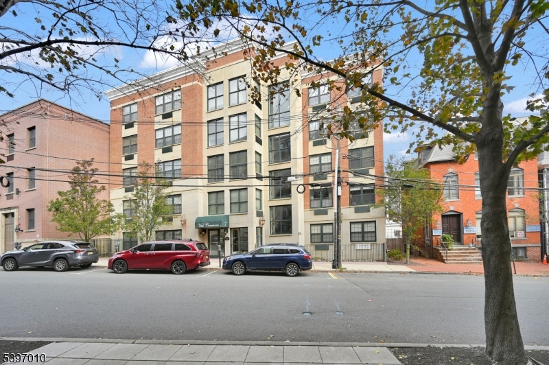 Vail Commons - Residential