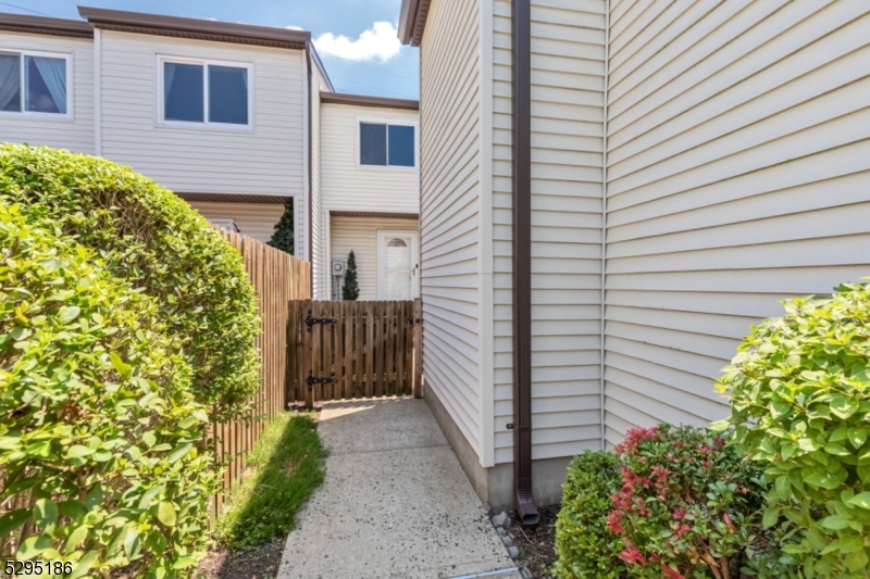 Stonegate - Residential