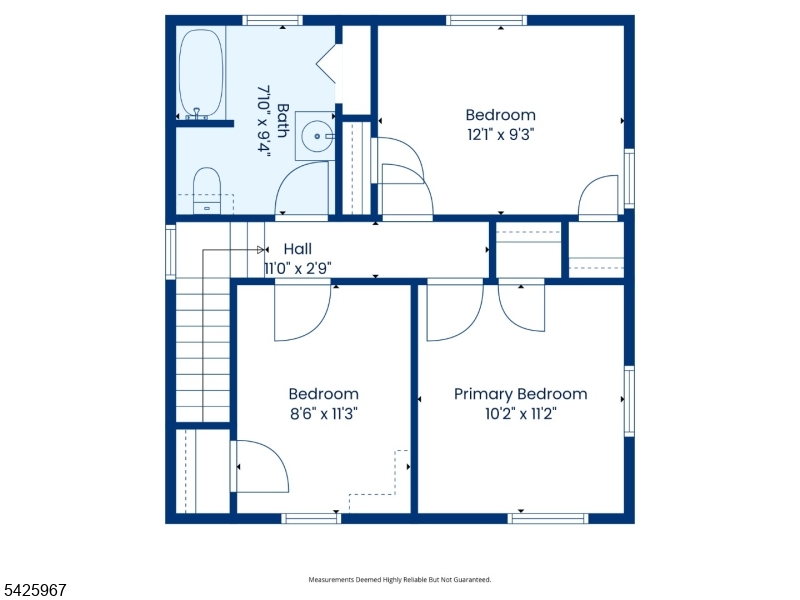 Main image without alt text