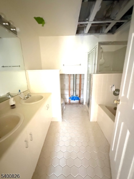 Wynnfield at Somerset - Residential