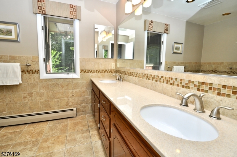 Kensington Wood - Residential