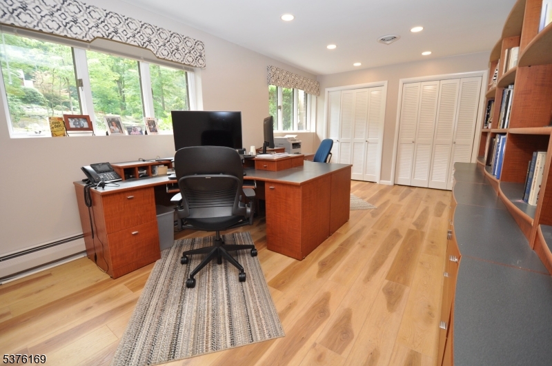 Kensington Wood - Residential