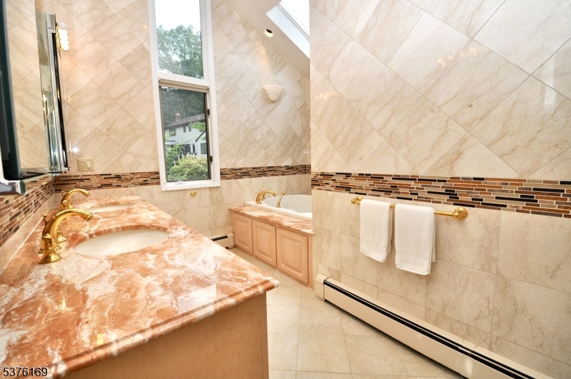 Kensington Wood - Residential