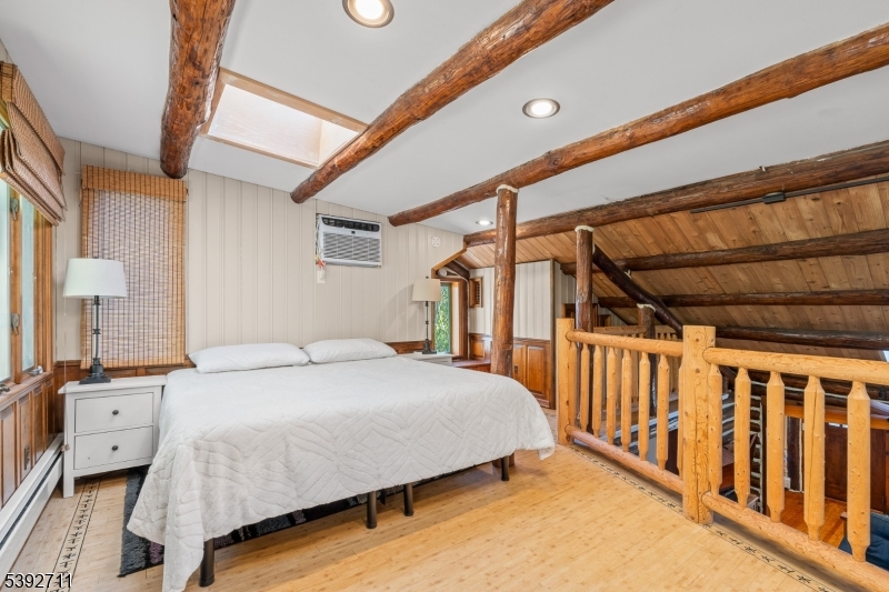 Pinecliff Lake - Residential