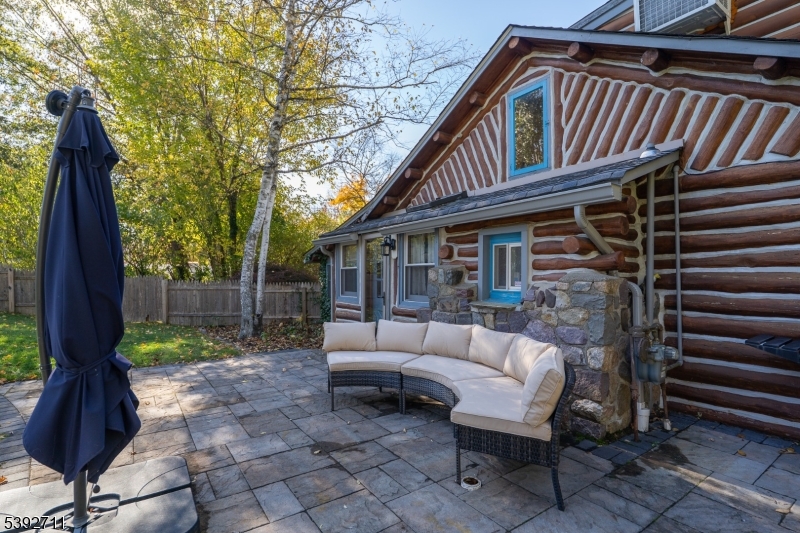 Pinecliff Lake - Residential