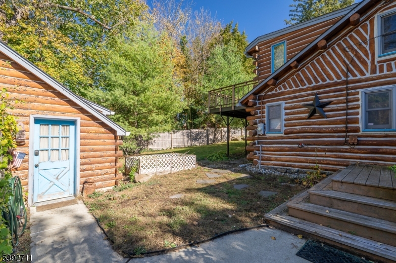 Pinecliff Lake - Residential