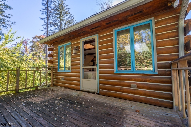 Pinecliff Lake - Residential