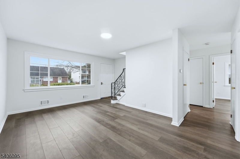 Lake Hiawatha - Residential Lease