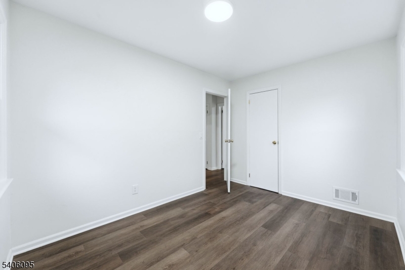 Lake Hiawatha - Residential Lease