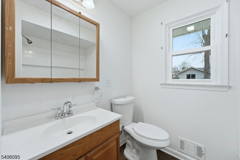 Lake Hiawatha - Residential Lease