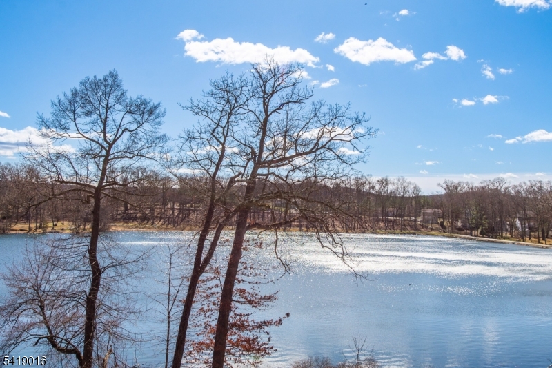 Rock Ridge - Residential Lease