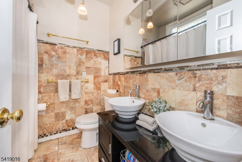 Rock Ridge - Residential Lease