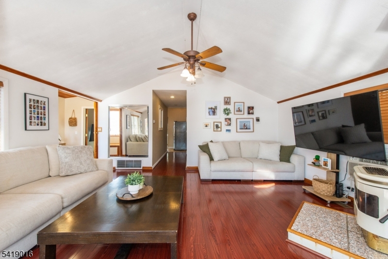 Rock Ridge - Residential Lease