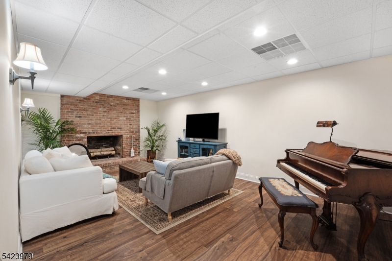 Sunset Lake - Residential