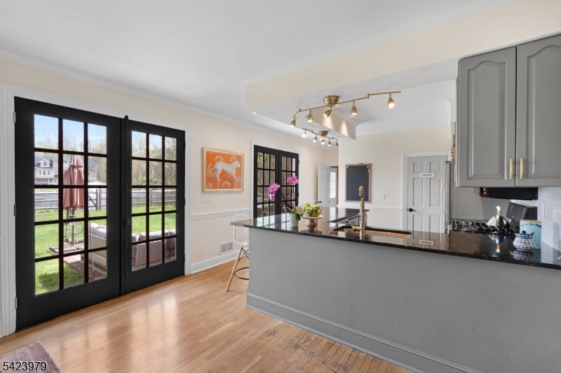 Sunset Lake - Residential