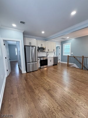 8 ESSEX ST, NUTLEY, NJ 07110 - Image 0609bc48d27f47af6f74a10cc6564dff/843463473