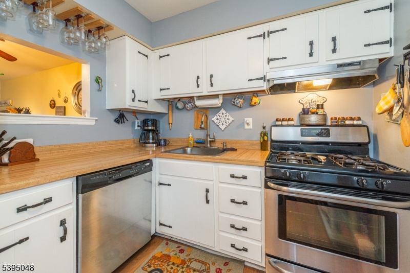 Warren Village - Residential