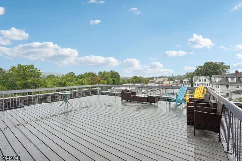 Highland Ave Lofts - Residential