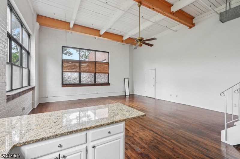 Highland Ave Lofts - Residential