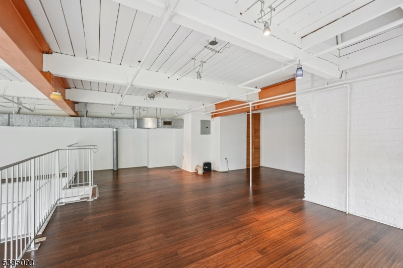 Highland Ave Lofts - Residential