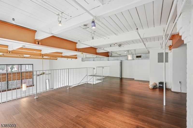 Highland Ave Lofts - Residential