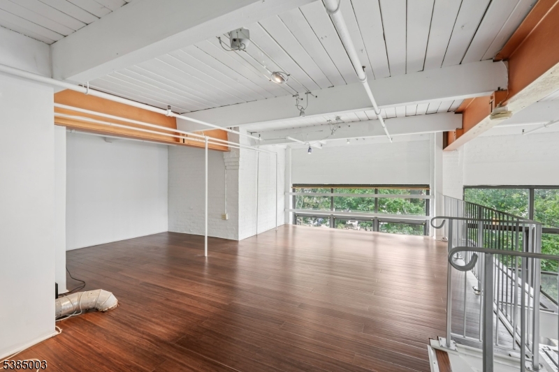 Highland Ave Lofts - Residential