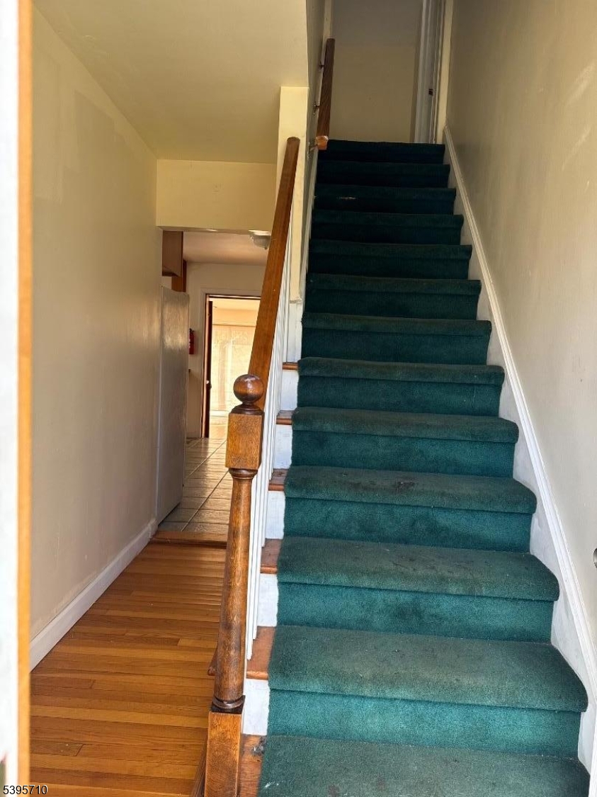 Lake Nelson - Residential Lease