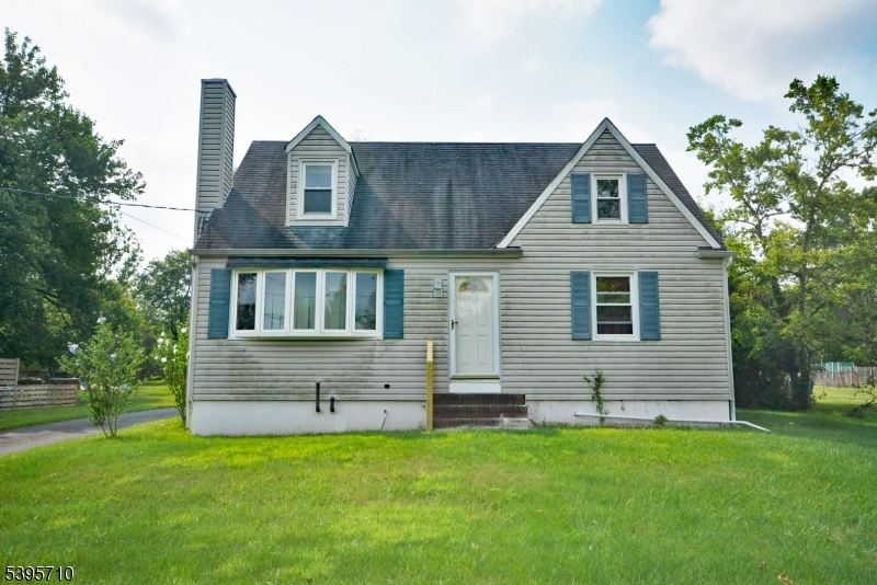 Lake Nelson - Residential Lease